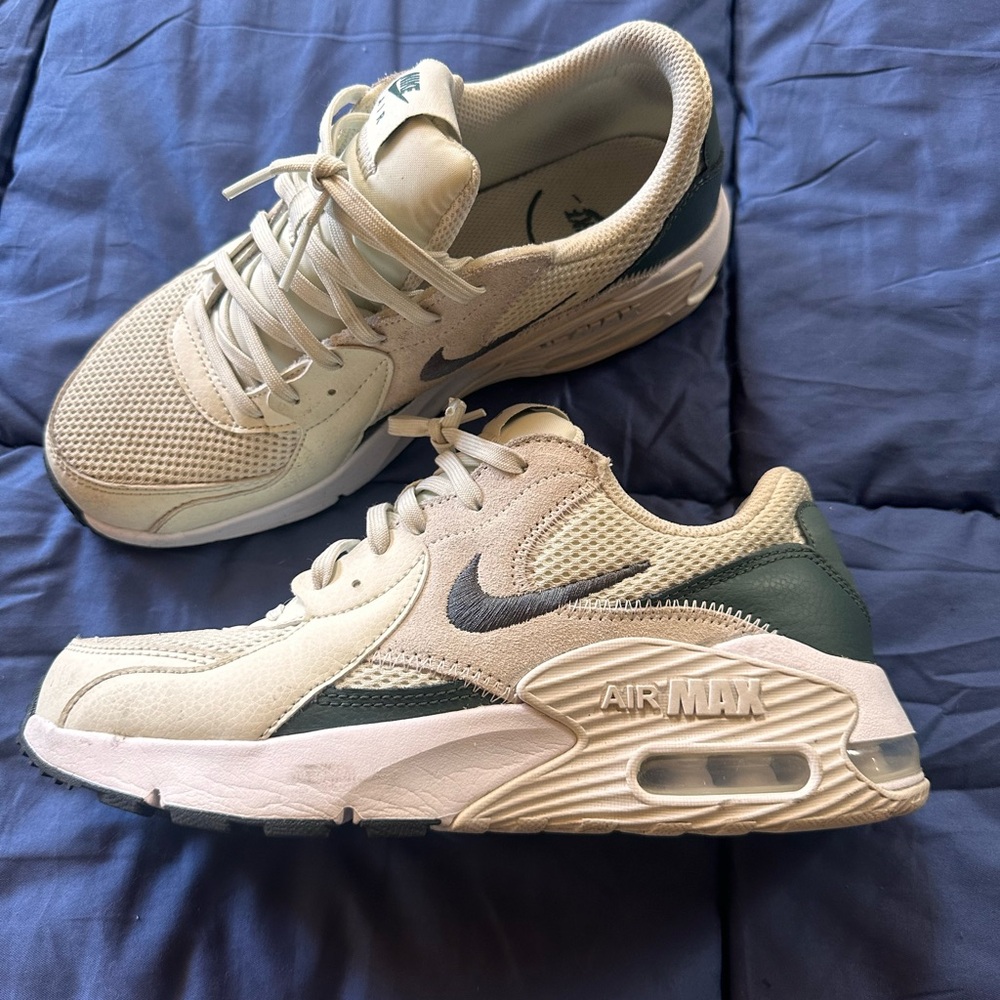 Nike Air Max Cream and Dark Green Sneakers